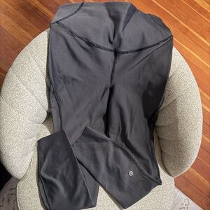 Lululemon base pace size 4 EUC